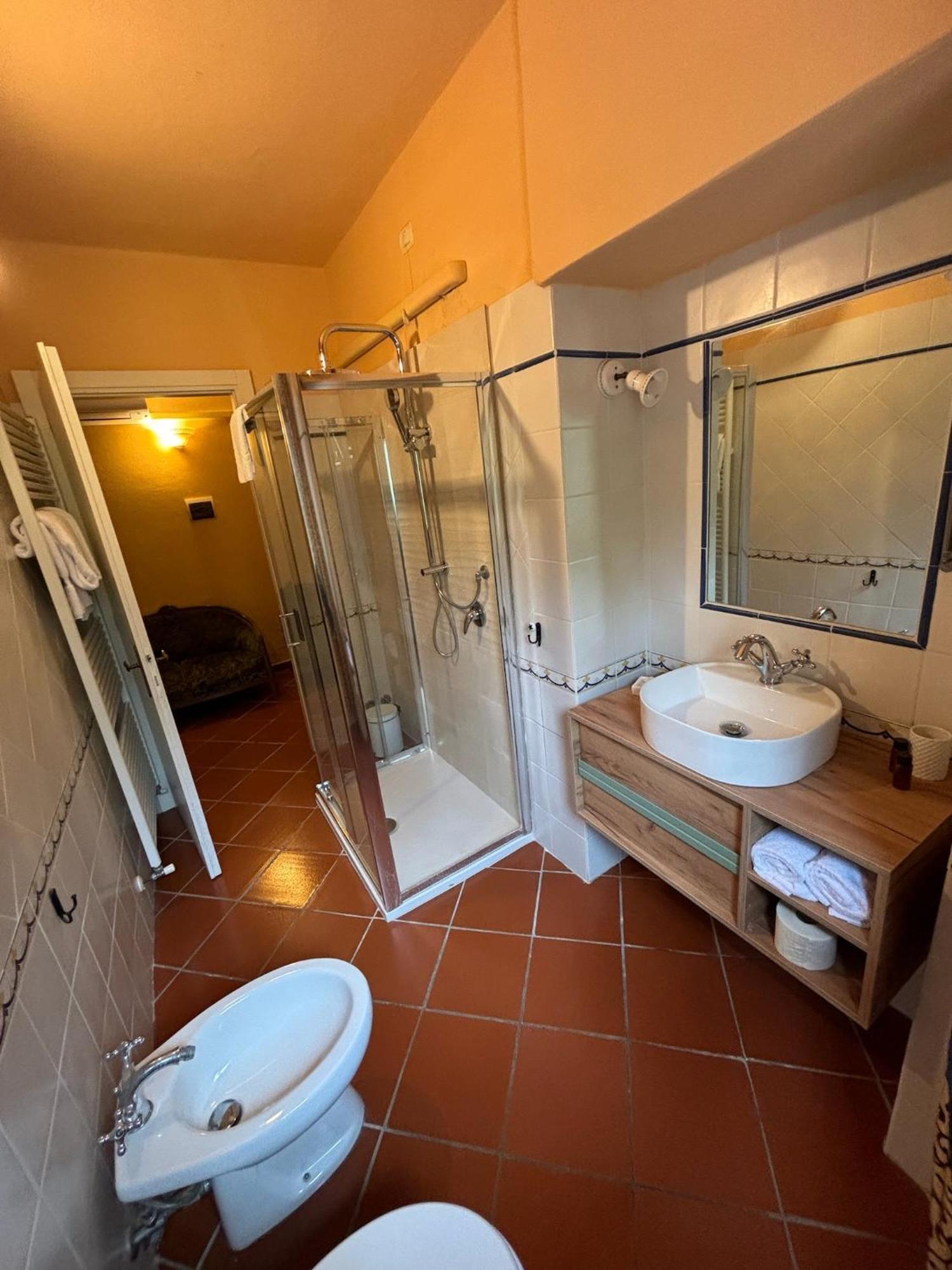 Villa Poggio Di Gaville Meleto Eksteriør billede