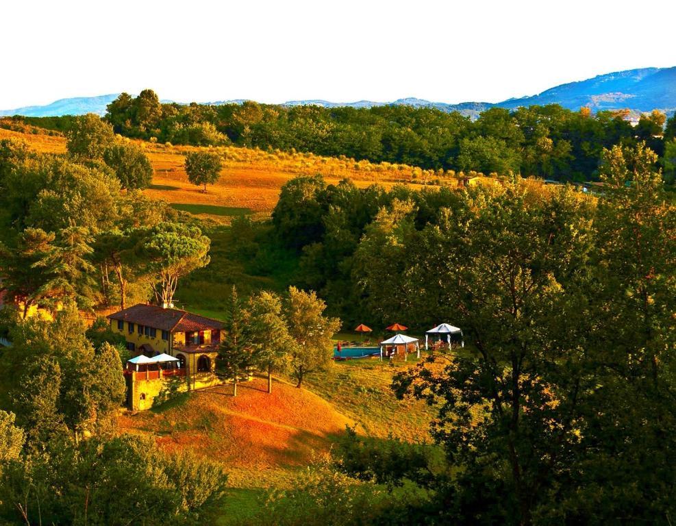 Villa Poggio Di Gaville Meleto Eksteriør billede